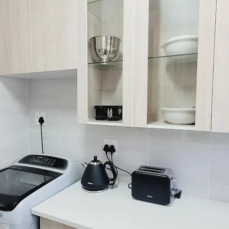 Effortless Self Catering Accommodation East London Exterior foto