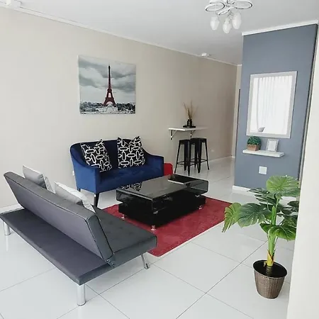 Effortless Self Catering Accommodation East London Exterior foto